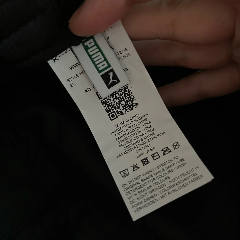 Puma Exclusive Red Check Bucket Hat Unisex Adult. Preowned. - Picture 3 of 3